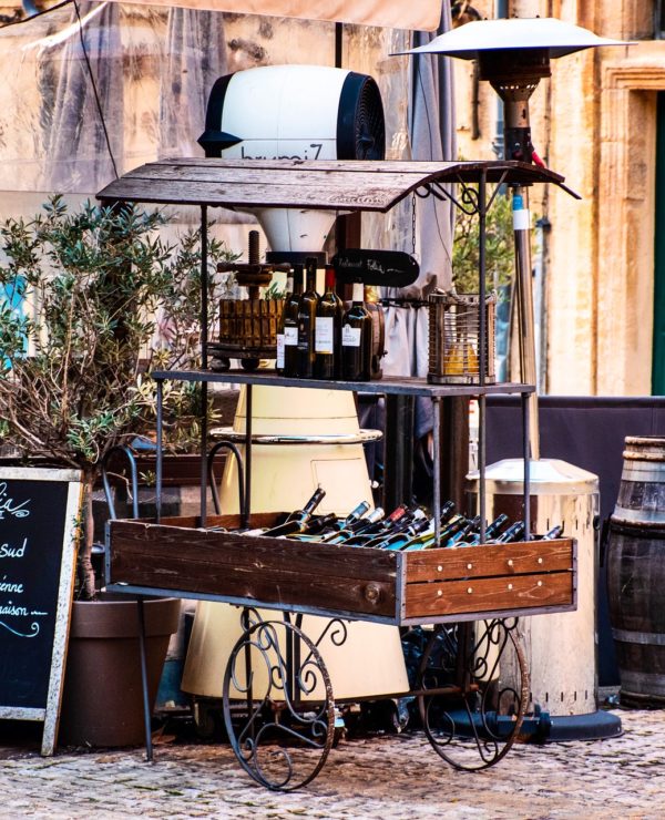 restaurant